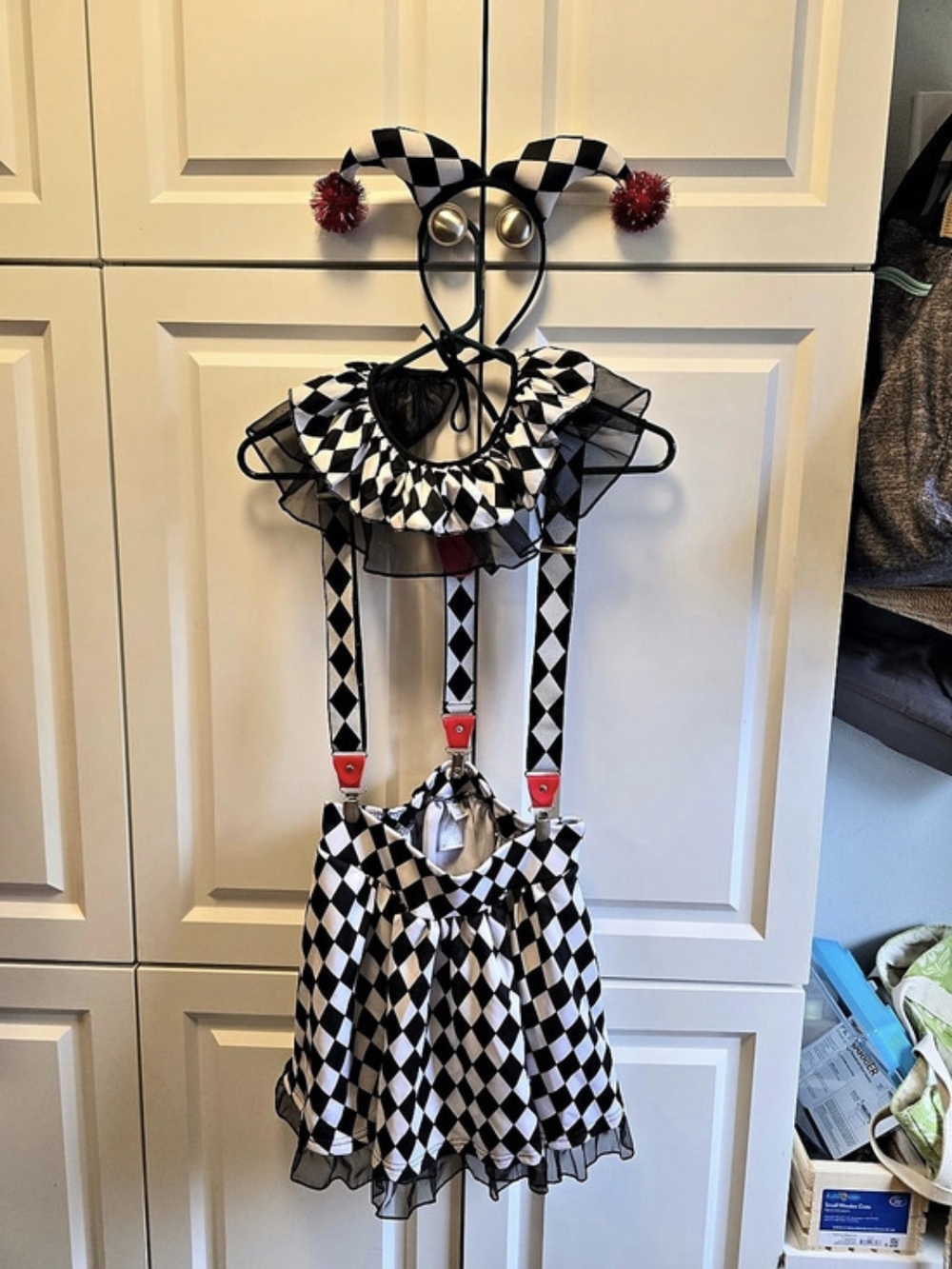 Spirit Halloween Adult Harlequin Clown Costume Size Medium Black & White